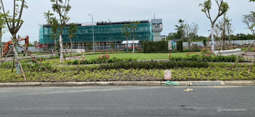 Nền view công viên kênh đầu tư sáng giá quý cuối 2025