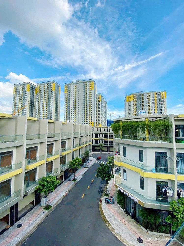 Giảm ngay 500 triệu khi sở hữu nhà phố 4 tầng Uni Valley mặt tiền Thống Nhất