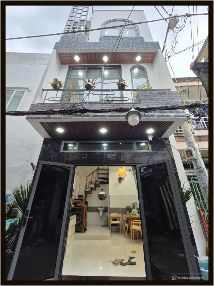 Nhà phố xinh rẻ 3.6 x 6m 1 trệt 2 lầu Nguyễn Tri Phương Q10 TP.HCM