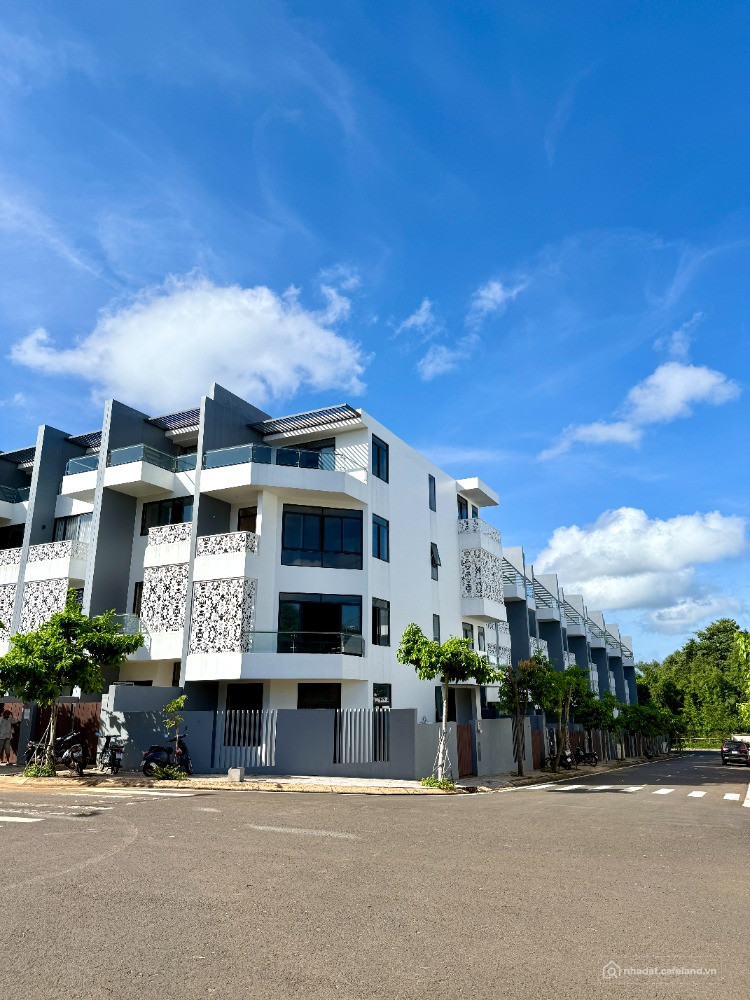 Bán Căn Góc Mặt Tiền Đường 23m - Trung Tâm Buôn Ma Thuột