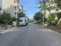 Chính chủ bán 34,2m đất tái định cư Trâu Quỳ, đường 13m với mặt tiền 3,4m đẹp