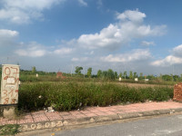 Bán 97,8m đất dãy TT4 khu đấu giá Cự Khối hồ Bộ Đội 30ha, đường phân lô vỉa hè