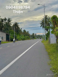 Cần bán lô đất mặt tiền QL50 Tiền Giang