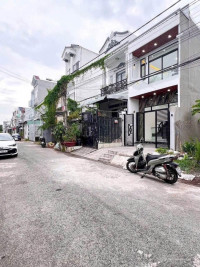  NHÀ GIÁ RẺ MỚI 100% CÁCH CHỢ BÌNH CHÁNH 10P – MT ĐINH ĐỨC THIỆN 3PN