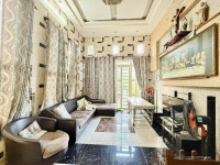 NGỘP BANK nhà hẻm 736 Lê Đức Thọ 88m2 ngang 4.1m 5 tầng tặng NT sát trường 9.99T