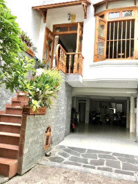 Chỉ 9.5 tỷ có nhà HXH Nguyễn Thái Sơn ngang 4.6m 5 tầng có hầm 64m2 gần BV 175.