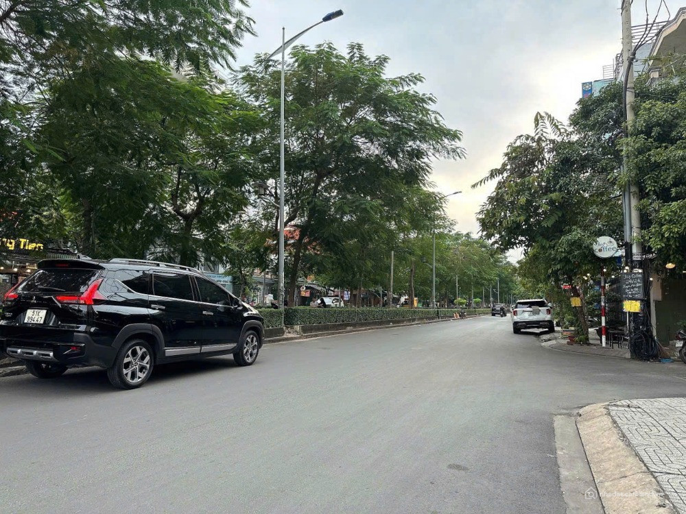 Giảm SỐC 1.3 TỶ nhà hẻm 62 Phạm Huy Thông 6 lầu có T.máy KD Spa view đẹp 15.7 tỷ