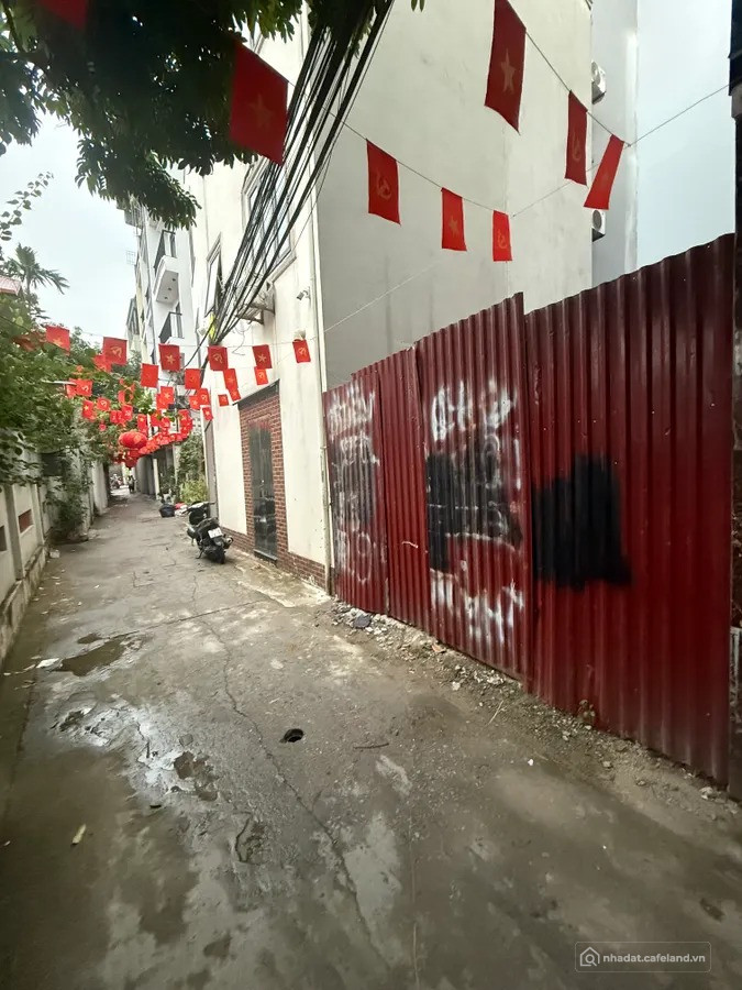 Bán 42.3m2 đất Tư Đình - ngõ ô tô thông, cách đường lớn 10m - giá hấp dẫn