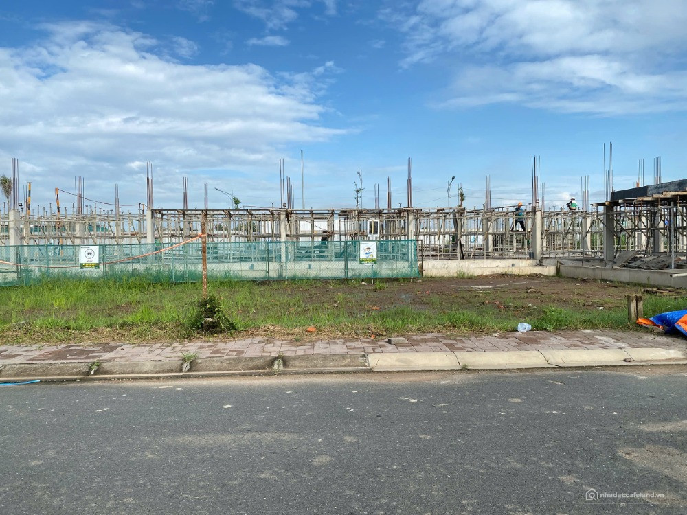 BÁN NỀN C5.23 NAM LONG 2 CẦN THƠ VỊ TRÍ VÀNG GẦN HỒ CẢNH QUAN, HƯỚNG ĐÔNG NAM