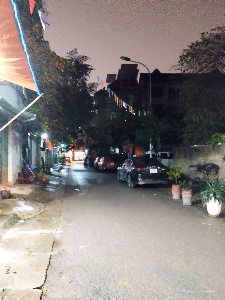 SỐC! Đất MẶT PHỐ CỔ NHUẾ - cực phẩm KINH DOANH - CHỈ 220 TRIỆU/M²