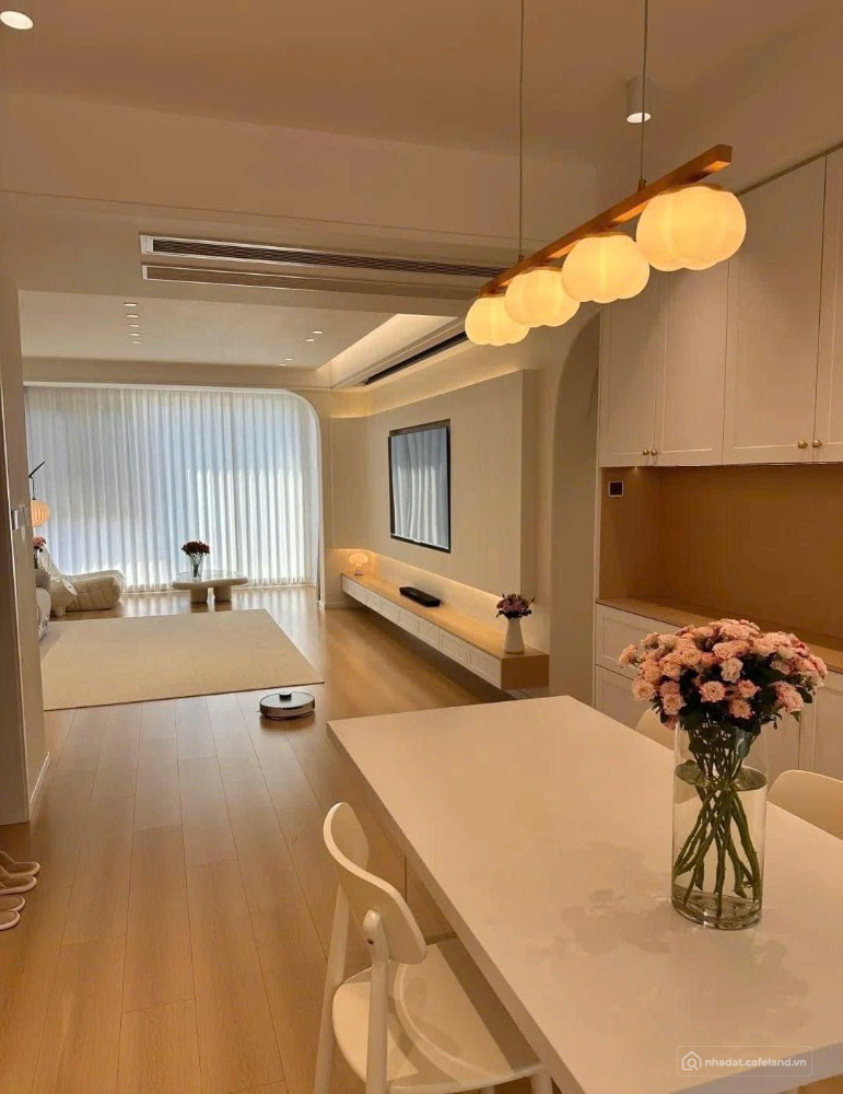 Chính chủ cần bán gấp căn hộ 3 phòng ngủ chung cư THE SUN Mễ Trì