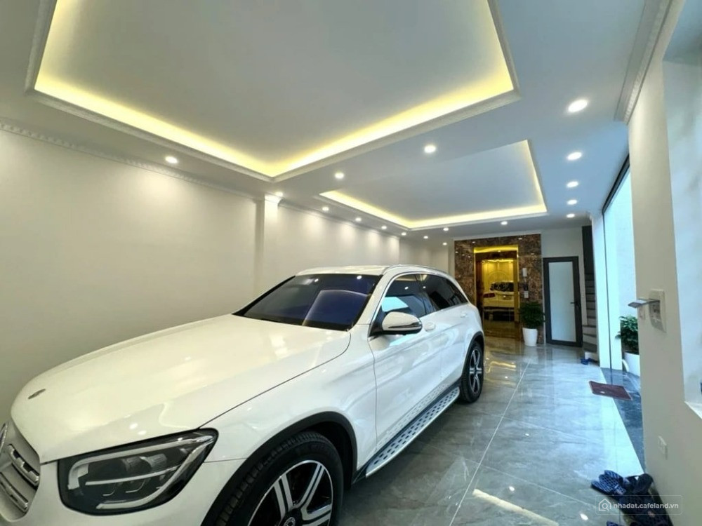 PHÂN LÔ OTO TRÁNH-KINH DOANH VĂN PHÒNG- DÂN CHÍ CAO