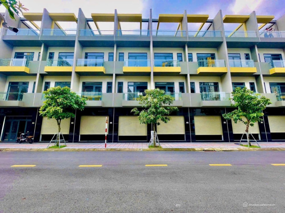 NHÀ PHỐ BCONS UNI VALLEY- ƯU ĐÃI CHIẾT KHẤU 6%, SỔ HỒNG RIÊNG, LÃI SUẤT 0%