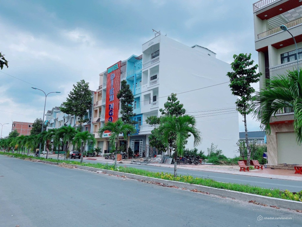 Bán Cặp nền liền 200m2 đường A2 KDC Phú An. Giá 7,4 tỷ
