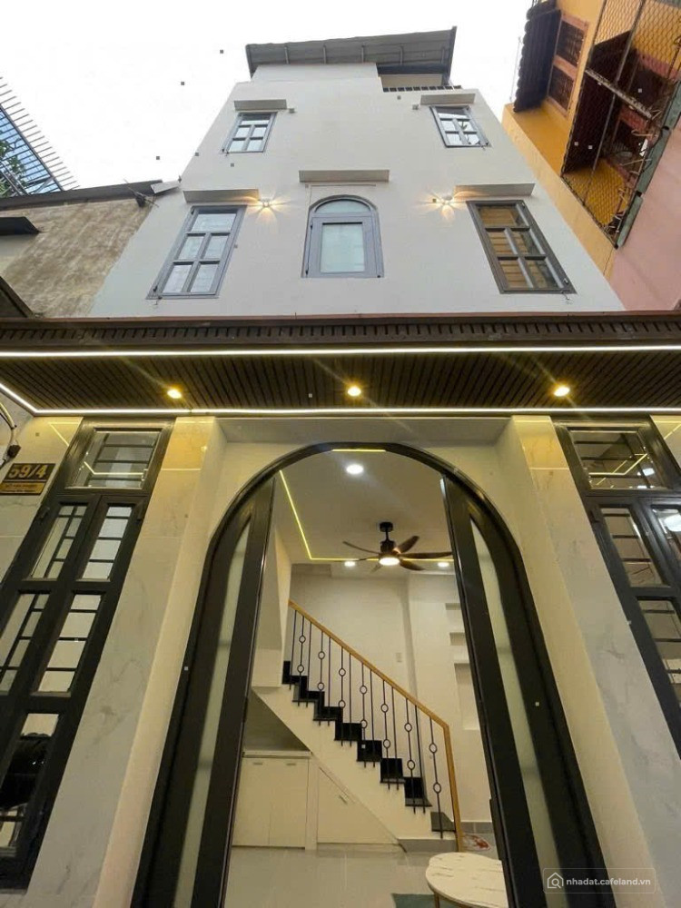 Bán nhà phố 4 tầng Đỗ Tấn Phong, vị trí đẹp, gần chợ & trường học, sổ hồng riêng