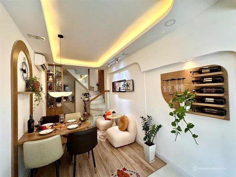 Bán nhà Lê Tự Tài - 1 Trệt 1 Lầu - HXH - Mới Đẹp - 4.1 tỷ