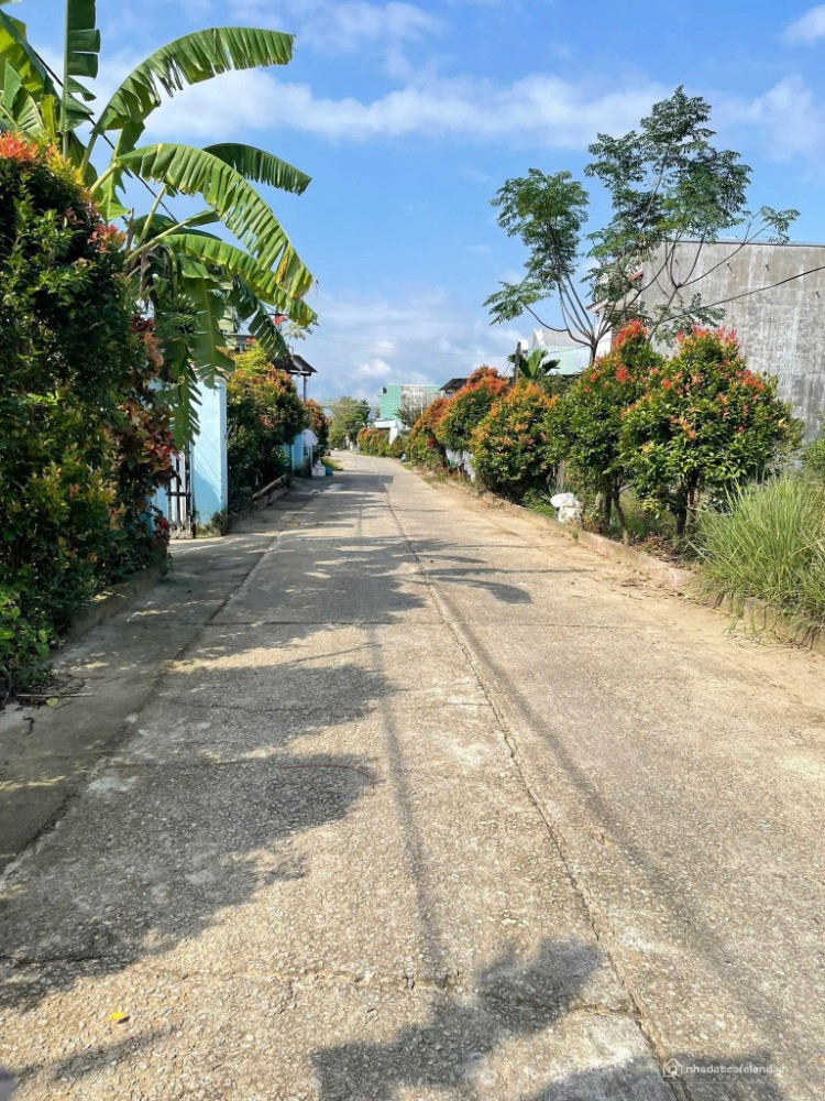 Chính chủ cần bán 2 lô đất liền kề 260m2 - cách quốc lộ 300m - Giá chỉ 7xx/ 1 lô