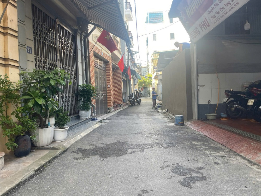 Bán 41m2 nhà 2 tầng vẫn ở tốt, ngõ 96 Thượng Thanh, khu dân cư yên tĩnh, phù hợp