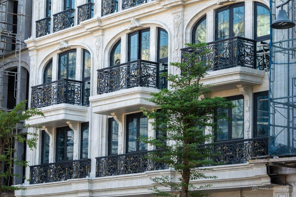 Chỉ 3,5 tỷ - Nhận CK 14% Sở hữu liền kề phố Hoàng Quốc Việt - Noble Palace TTL