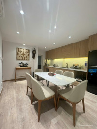 Cần cho thuê gấp căn hộ cao cấp Granview, Phú Mỹ Hưng, Quận 7