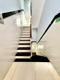 Tòa nhà Căn hộ dịch vụ, 4 tầng Nguyễn Văn Luông, Phường Bình Phú (Quận 6 cũ)