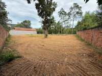 Bán đất thổ cư 110m2 mặt đường khu Tượng, gần đường lớn. Giá chỉ 1,6 tỷ