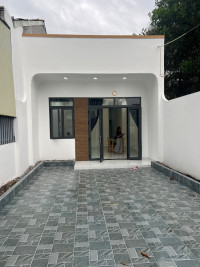 Bán lô đất mặt tiền Nguyễn Văn Linh 28m tặng nhà cấp 4 mới - trung tâm Đồng Xoài