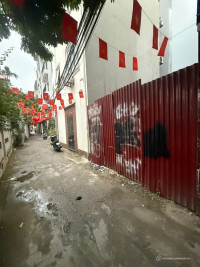 Bán 42.3m2 đất Tư Đình - ngõ ô tô thông, cách đường lớn 10m - giá hấp dẫn