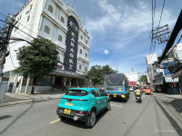 Chỉ 17 tỷ HXT thông 12m 4lầu ngang 4.5m 158m2 ngay Emart Phan Huy Ích KD đỉnh