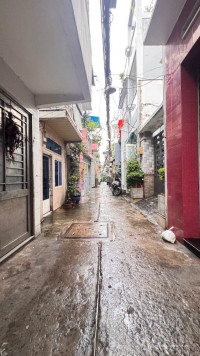  1/ Lê Đại Hành, P11, Q11 - Giá 7,3 tỷ