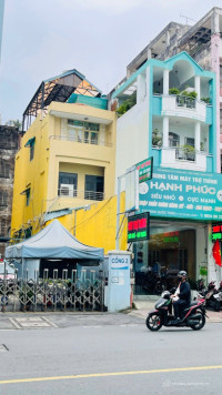 Bán nhà MT Trần Quốc Thảo, Quận 3, DT 5 x 29m, KC trệt 2L, giá chỉ 320tr/m2