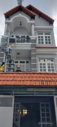 BÁN NHÀ 3 LẦU GIÁ RẺ SỔ HỒNG RIÊNG 1/LÊ THỊ HÀ , ẤP ĐÌNH , TÂN XUÂN , HÓC MÔN