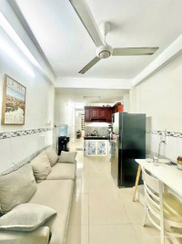 Sát Hẻm xe hơi, Thành Thái, Phường Diên Hồng, 41m2, 3 tầng, 4PN, hơn 6 tỷ