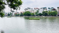 bán nhà mặt hồ Bồ Đề, diện tích 226m, mặt tiền 12m, 2 thoáng, full thổ cư