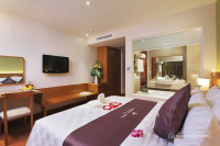 Khách sạn chuẩn 4 sao – trung tâm tài chính – khách doanh nhân ổn định