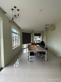 Cho thuê 110m2  mặt bằng gốc 2 mặt tiền Phạm Văn Chí, Quận 6. Giá 10tr