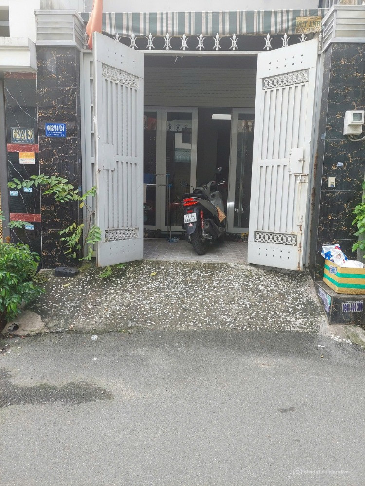 Nhà cấp 4 - Hẻm thông 8M - 4x20 - Khu nhà lầu đồng bộ - Lê Văn Khương