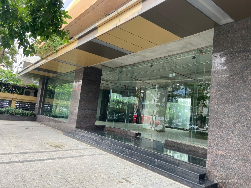 Mặt bằng văn phòng Ngân hàng, Nhà hàng, Showroom, Thời trang 243m2 tầng 1 6th El