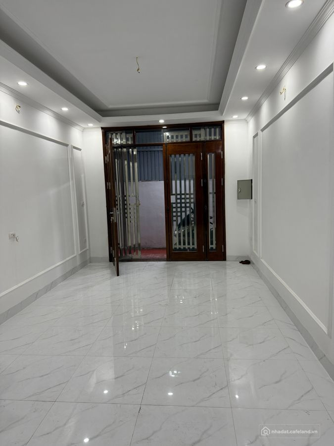 SIÊU PHẨM KIM GIANG – 6 TẦNG THANG MÁY – Ô TÔ VÀO NHÀ – TÀI SẢN GIỮ TIỀN