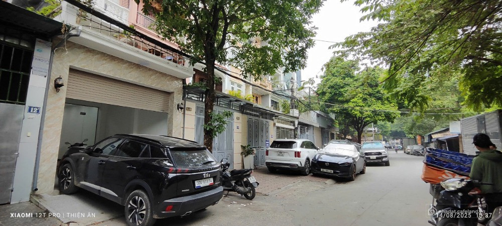 PHÂN LÔ CẦU GIẤY- LÔ GÓC 3 THOÁNG– VỈA HÈ Ô TÔ TRÁNH ĐỖ– 48M2- CHỈ 15.6 TỶ