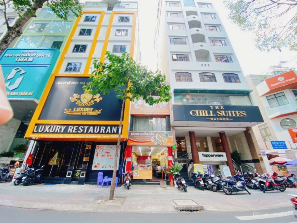 Bán tòa nhà trung tâm Q1 MT Bùi Thị Xuân, DT 8 x 18m, HĐT 12.000$/th, giá 135 tỷ