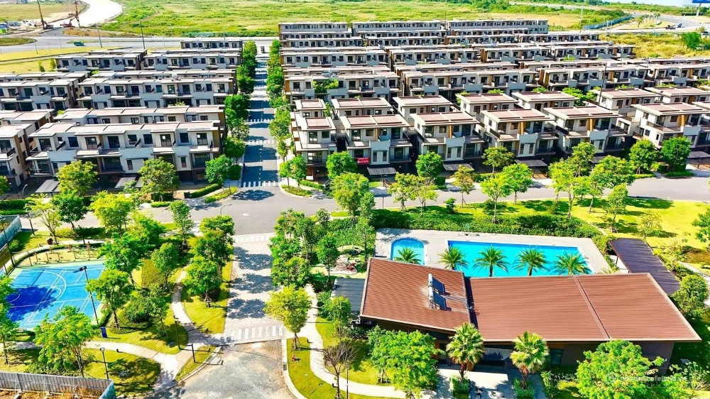 Bán nhà phố ven sông Đồng Nai chỉ từ 50tr/m2 gần sân bay Long Thành