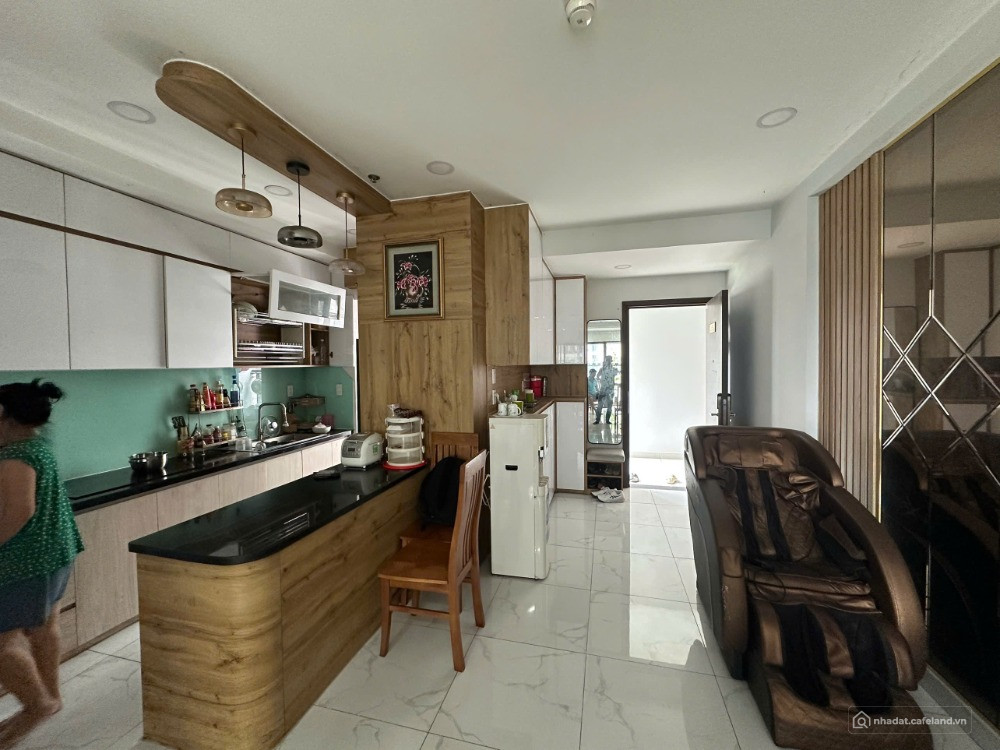 Bán nhanh căn hộ Charm City Dĩ An, full nội thất, tầng trung, View đẹp, Giá tốt