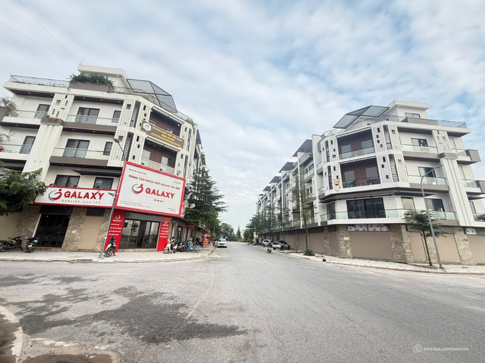 CHUYỂN NHƯỢNG NHÀ LIỀN KỀ MẶT ĐƯỜNG CAO LỖ VƯƠNG – TRUNG TÂM GIA BÌNH