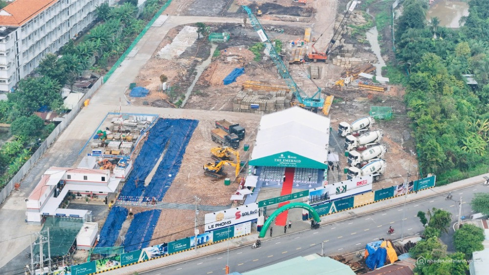 THE EMERALD GARDEN VIEW đại diện xu hướng xanh xa hoa bắt đầu từ 35tr/m² nằm ở T