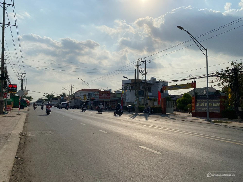 Lô đất 10x45=450m2 thổ cư 100% tại trung tâm xã Mỹ Hạnh mới