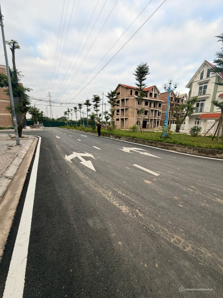 Quá hiếm - Căn liền kề 90m2 tại trục đường đôi 24m - KĐT Cienco5 - Hoài Đức - HN