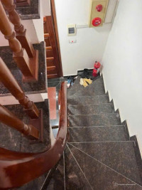 Bán gấp nhà ngặt ngõ Hoàng Đạo Thành - Thanh Xuân - Hà Nội