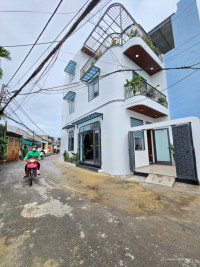 Nhà 3 Tầng Mới 100% - 2 Mặt Kiệt ô tô - Hoàng Văn Thái, Đà Nẵng