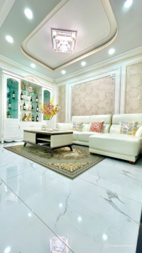 Bán Nhà 3 Tầng DT 4.5x11 Cách Võ Văn Kiệt 400m - Hẻm Nhựa Đẹp Rộng 6m